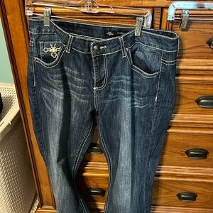 Women’s jeans. Love Indigo brand. Waist 18”, Inseam 32”